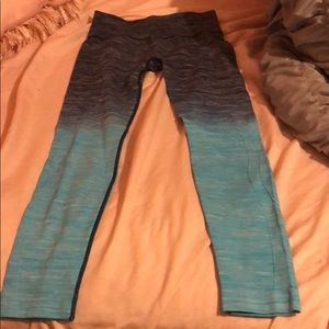 Ombré blue leggings